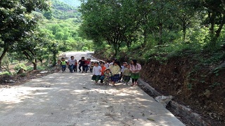 Caritas Hưng Hóa: Khánh thành đường bê-tông tại Chiềng Khoong, Sông Mã, Sơn La
