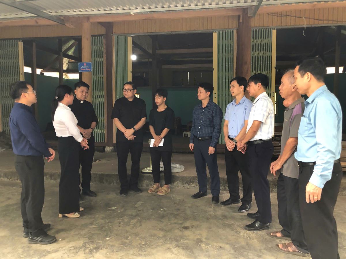 CHH hỗ trợ chi phí xây nhà cho gia đình anh Ma Duy Huy, ngụ tại huyện Lâm Bình, tỉnh Tuyên Quang