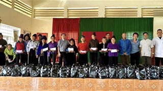 Chia sẻ niềm vui Giáng Sinh đến với những phận đời bé nhỏ